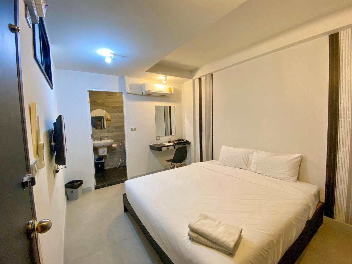 Hotel Beam House Patong Exterior foto